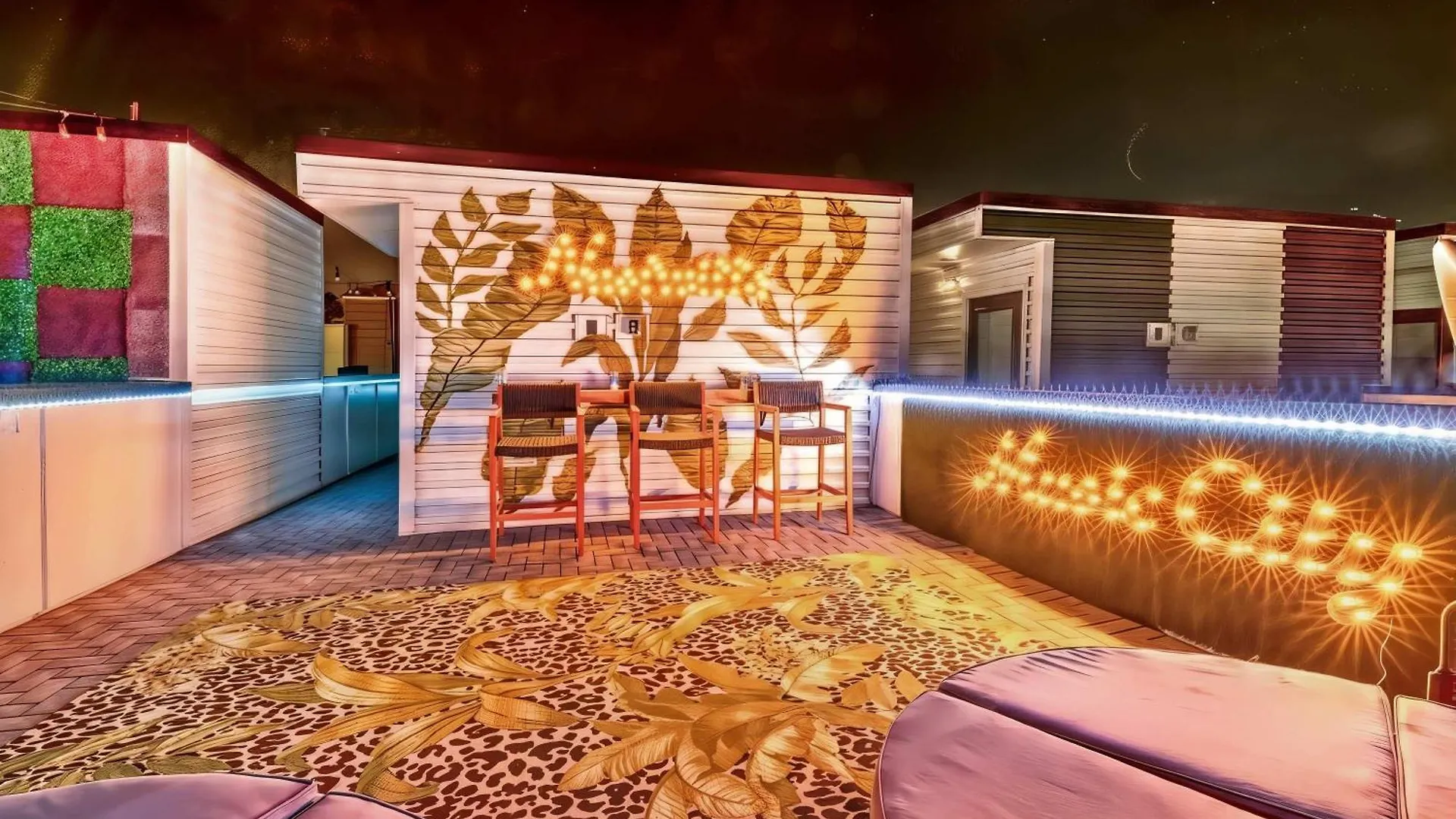 Rooftop Deck Game Room City Views In Nashville 0*,